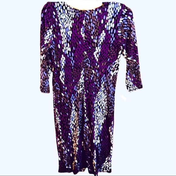 Motherhood Maternity Vneck Purple print 3/4 Sleeve Dress size M - Picture 2 of 12